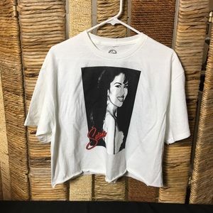 Selena crop top shirt